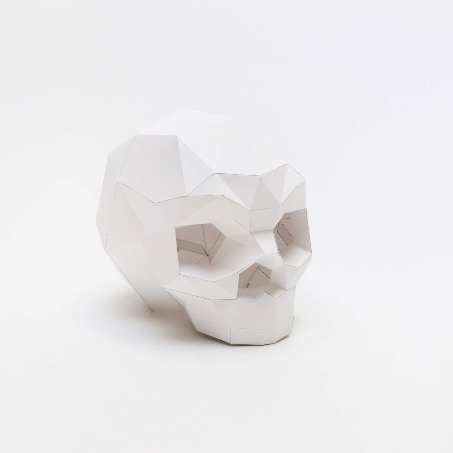 Paper Sapiens - Statue en papier Assembli Bright White